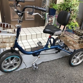 自転車 ４輪車 (杖ホルダー付き)の画像
