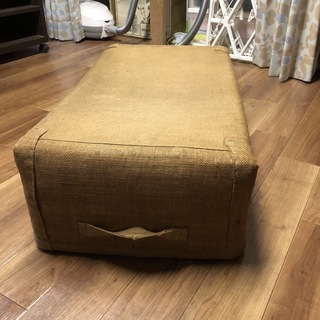 アンティーク・レトロ 収納　行李（薄茶色）の画像