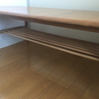 ERCOL coffee table の画像