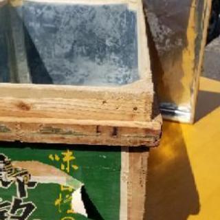 【完売しました】茶箱　中古　収納　湿気避け　の画像
