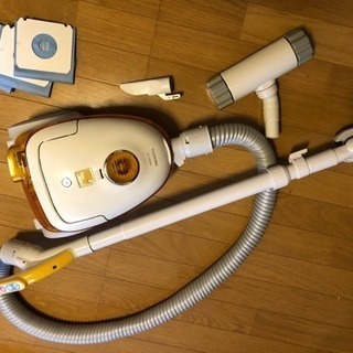 東芝 VC-VR7E4 掃除機 キャニスタータイプ 差し上げます
