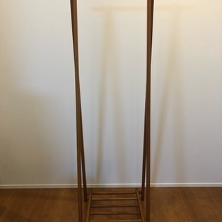 ハンガーラック 木製の画像