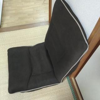 ニトリ　リクライニング座椅子の画像