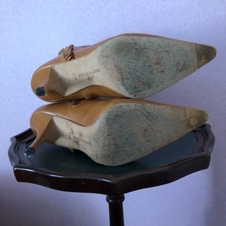 マノロブラニク  ブーツ 37.5の画像