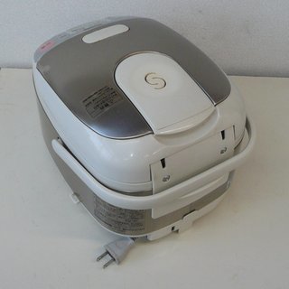 値下げしました　象印ジャー炊飯器　NS-A05 3合　の画像