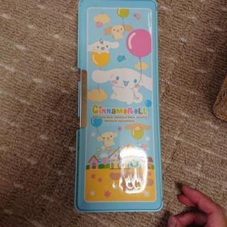 サンリオ　ふで箱