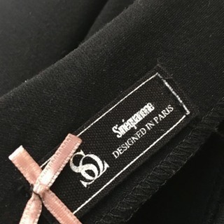 黒ワンピ、パリで購入！一回着用の画像