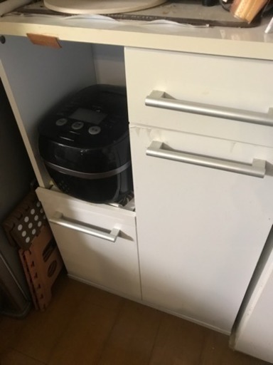 キッチン棚