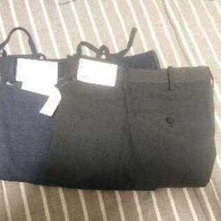 ユニクロ イージーアンクルパンツの画像