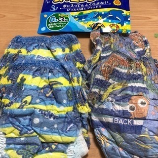 スイミングパンツの画像