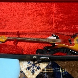 【ジャンク・現状引き渡し】Fender ジャズベ 