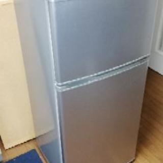 冷蔵庫　１人暮らしに。