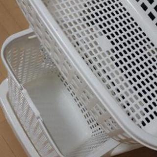 洗濯カゴ