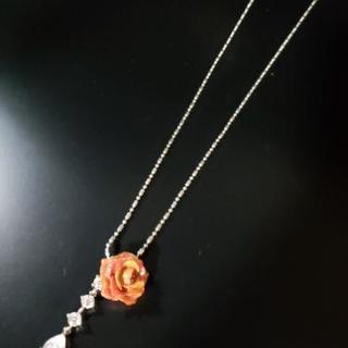 🈹【未使用】本物のバラのネックレス