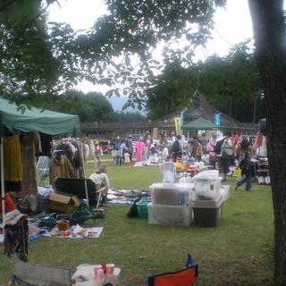 国営アルプスあづみの公園森のフリーマーケット 