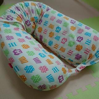 授乳クッション マタニティ抱き枕 おすわりクッション(お話中です)