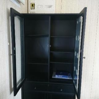 【お引取りで無料！】本棚の画像