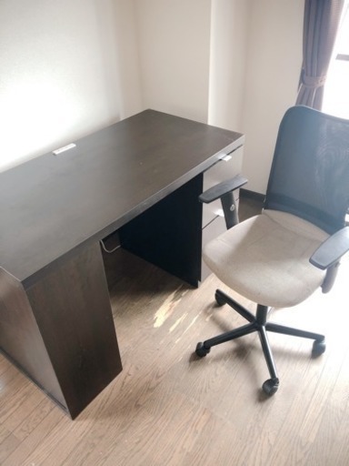 仕事用の机とイスです！美品！
