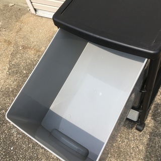 キャスター付き♪　３段収納棚の画像