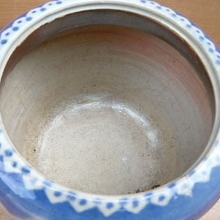 瀬戸火鉢の画像