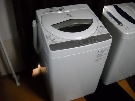 美品　東芝全自動洗濯機　５ｋｇ