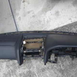 R34スカイライン ダッシュボード(助手席エアバッグ外します)