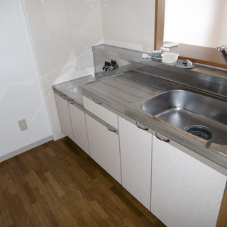各務原市鵜沼南町　2LDKマンション　家賃６.３万　ウィルコート。名鉄犬山線　新鵜沼駅まで徒歩８分。ホームメイトＦＣ各務原２１号店です、岐阜県内の管理物件豊富です。成約メリット１０も当店グループ会社３店舗のみ利用可能です。 − 岐阜県