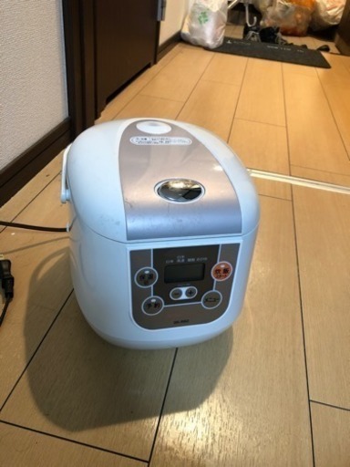 炊飯器