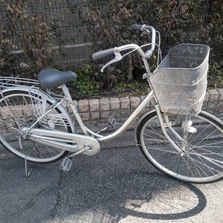 ママチャリ　軽快車　ブリジストン