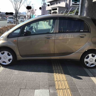 三菱アイ　ゴールドの画像