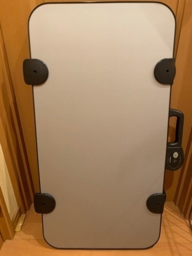 受付再開  東芝ズボンコンプレッサー HIP-L30 中古