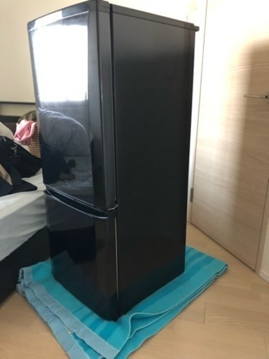 2015年製 三菱 冷蔵庫 MR-P15Y-B ブラック