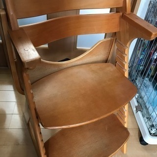 カトージのキッズチェア