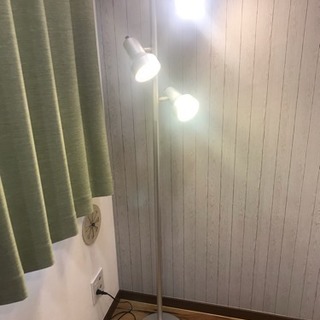電気スタンドの画像