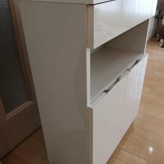 おしゃれな電話台　無料ですの画像