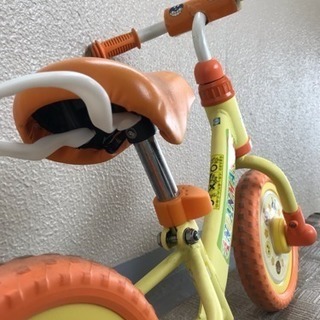 アンパンマン ちゃりんくるトレーナーの画像