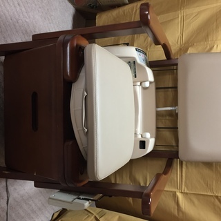 ナショナル　家具調ポータブルトイレ　ウォシュレット搭載　シャワポ...