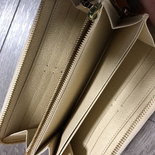 美品 ルイヴィトン 長財布 ダミエアズール ジッピーウォレット 箱,保存袋,ショップ袋付の画像