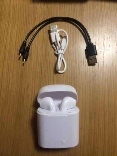 ワイヤレスイヤホン