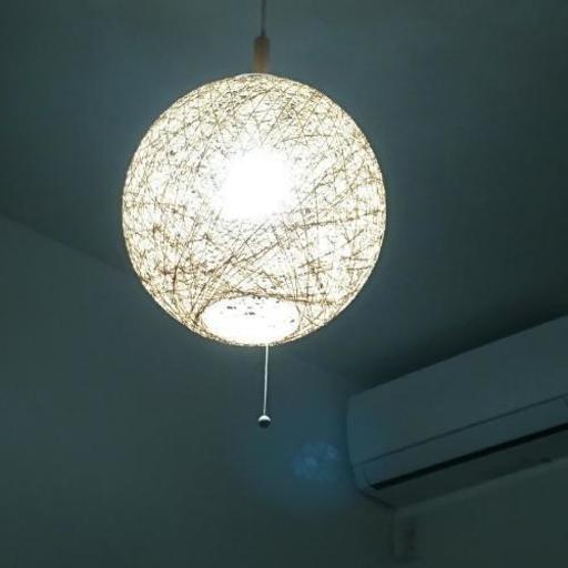 「値下げします」LED照明(100W、40W相当2種類電球付属)