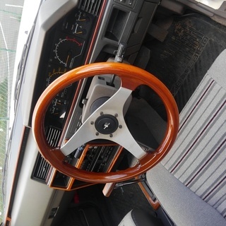 旧車／希少車／５９年式ブルーバードSSS【U11】／低走行の画像