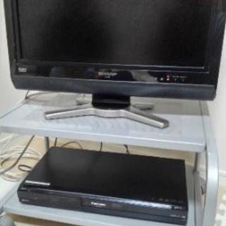 液晶テレビ+DVDレコーダー+テレビ台のセット