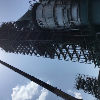 ★入社祝い金　５万円★　比較的、肉体的に楽です。　　日払い、週払い、ワンルーム生活家電付き寮完備、鳶、土工、塗装、鍛冶、車屋さんを始めたい人、大募集 の画像