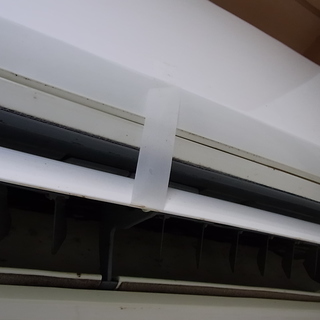 お取引中です。　三菱　エアコンムーブアイ　稼動中ですが難有り。2007年製の画像