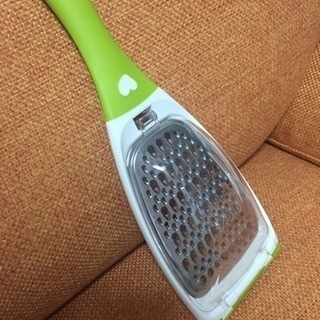 オシャレで便利なおろし器