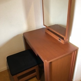 ドレッサー シンプル モダン
