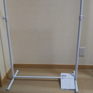 押入れハンガー