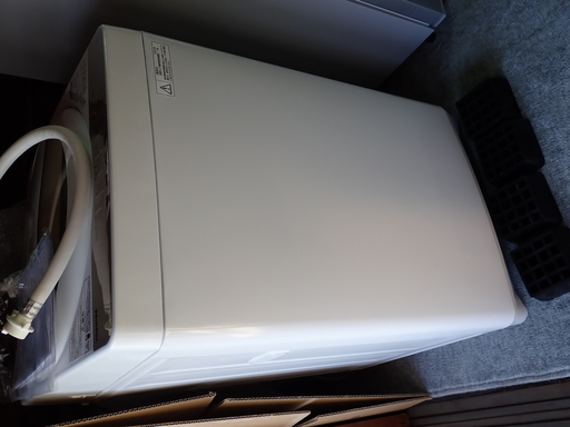 2016年 TOSHIBA 洗濯機 5キロ AW-5G3