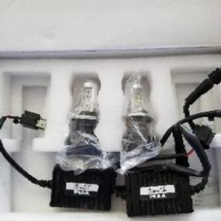 LEDヘットライトバルブ　PIAA H4タイプ