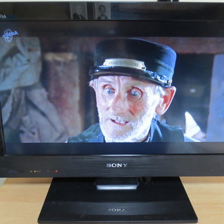 SONY  BRAVIA 22型デジタルハイビジョン液晶テレビ　...